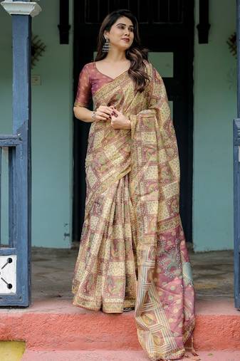 Soft handloom cotton floral saree with tassels     includes 0.8m blouse