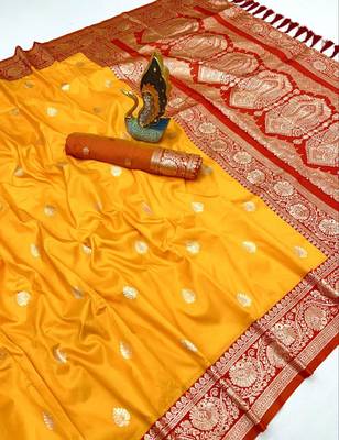 Yellow soft silk blend saree with zari weaving meenakari design 3