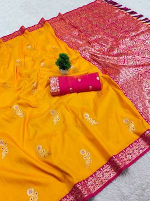 Yellow soft silk blend saree with zari weaving meenakari design 2
