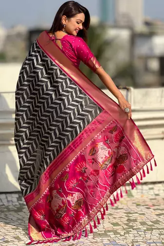 Black contrast woven ikat pattern with zari pallu work silk blend  