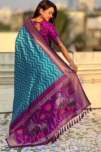 Blue contrast woven ikat patblrn with zari pallu work silk blend  