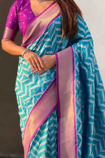 Blue contrast woven ikat patblrn with zari pallu work silk blend  