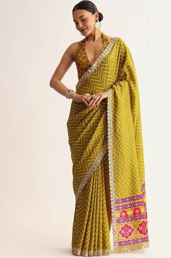 Mehendi green manipuri zigzag pattern leheriya printed saree with embroidery work lace