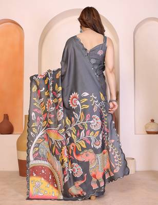 Grey manipuri kalamkari & digital print saree with mirror work border 3