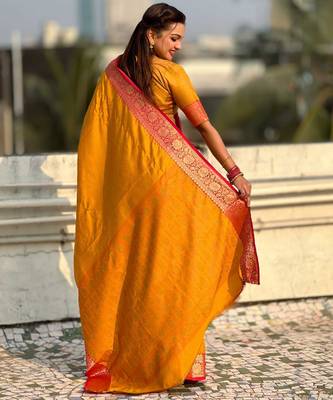 Mustard contrast woven zari floral border & pallu work  silk blend   2