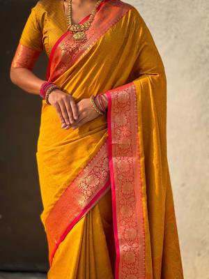 Mustard contrast woven zari floral border & pallu work  silk blend   5