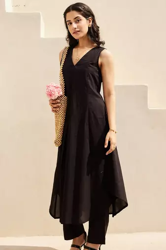 Black color beautiful solid blended cotton top bottom set