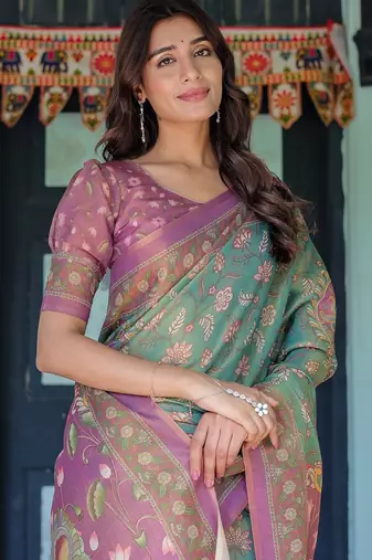 Pastel floral handloom cotton saree with pallu tassels & blouse piece