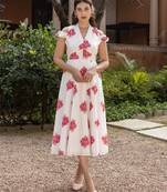 White color smart and ethnic kurti for trendy stylish looks