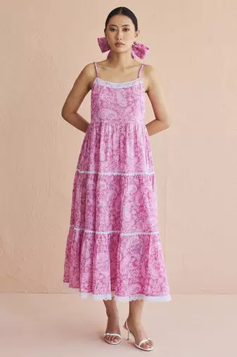 Pink color smart and ethnic kurti for trendy stylish looks