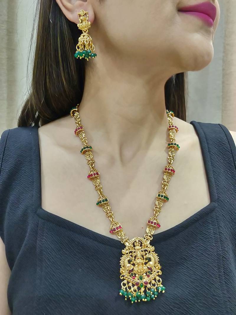 Antique gold plated temple jewelry necklace set