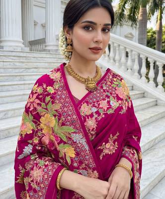 Rani pink russian silk blend floral position printed work saree 3