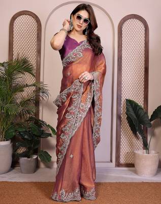Gold chiffon saree classy looks 4