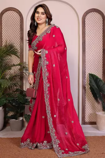 Pink chiffon saree classy looks
