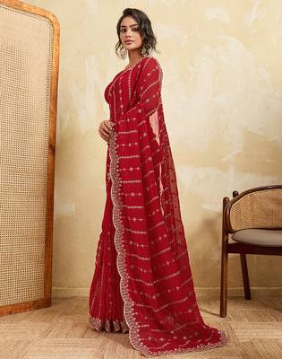 Red georgette glamorous embroidered saree 4