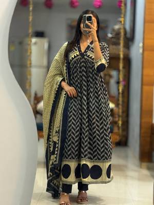 WOMEN unique zig-zag and tribal-inspired print cotton kurta with pant and dupatta  1