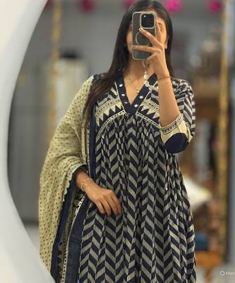 WOMEN unique zig-zag and tribal-inspired print cotton kurta with pant and dupatta  2
