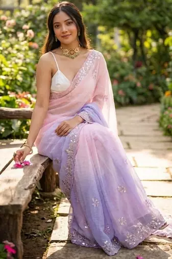 Pink-lavender twin padding pixel crush smart and sophisticated girlie saree