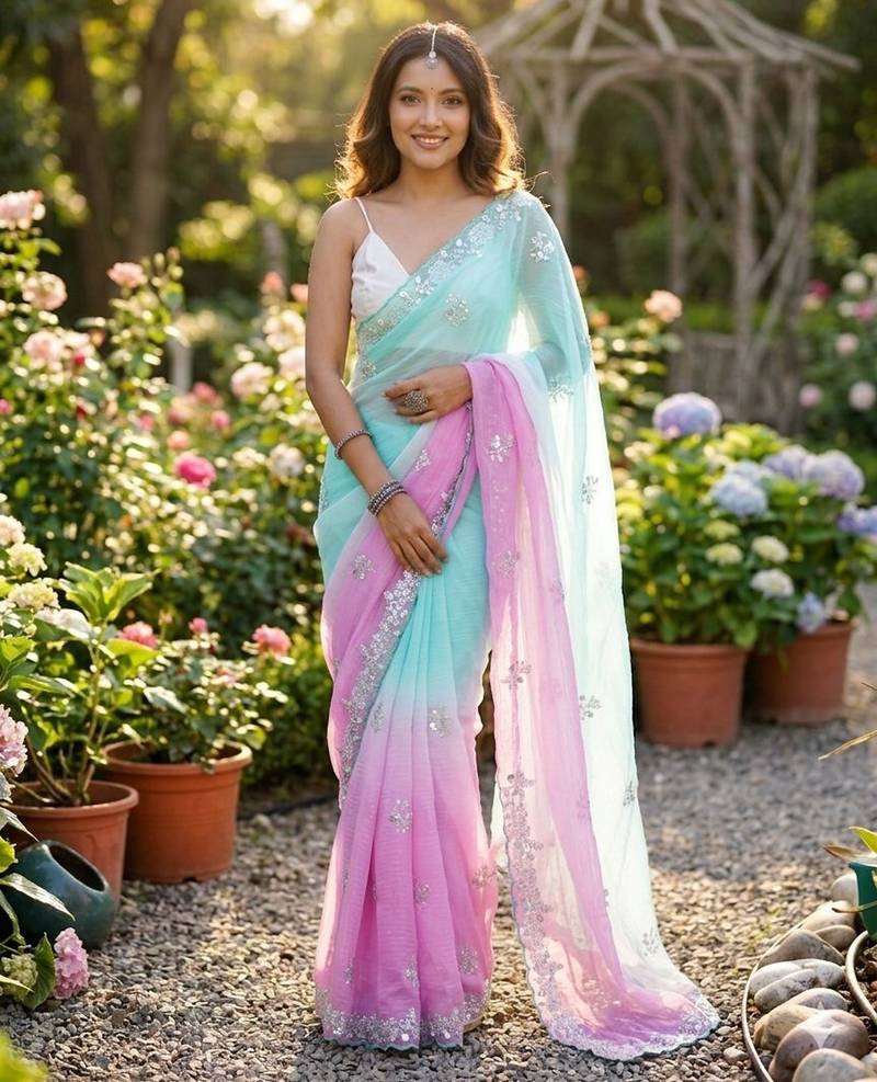 Sea green-pink twin padding color pixel crush fabric smart and sophisticated girlie saree