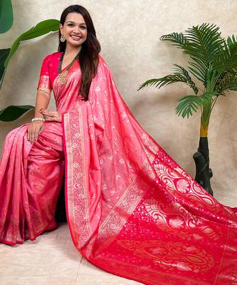 Baby pink faux banarasi silk blend woven zari meenakari jaal ethnic partywear saree 5