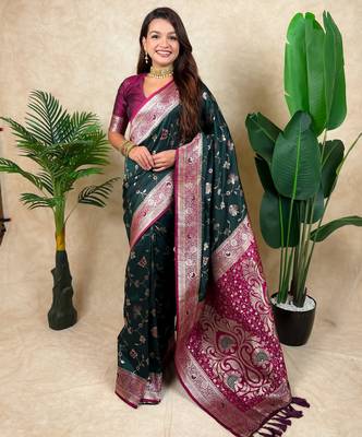 Green faux banarasi silk blend woven zari meenakari jaal ethnic partywear saree 4