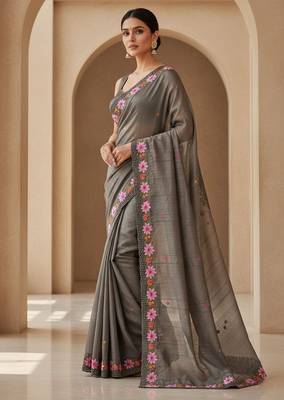 Grey embroidered manipuri silk blend ceremonial saree 5