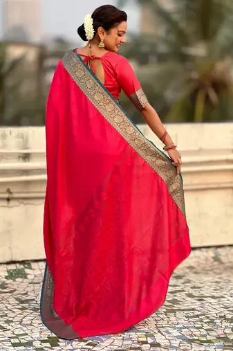 Pink graceful soft silk blend woven saree