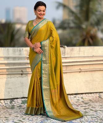 Mahendi graceful soft silk blend woven saree 4