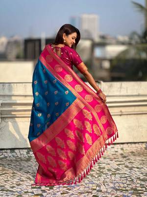 Teal woven zari traditional motifs work silk blend    3