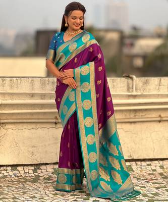 Purple soft silk blend woven girlie rich look saree 4