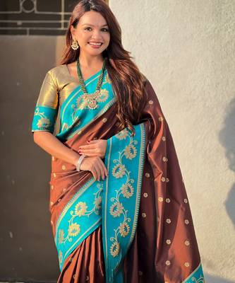 Coffee woven lotus meenakari graceful ethnic saree 3
