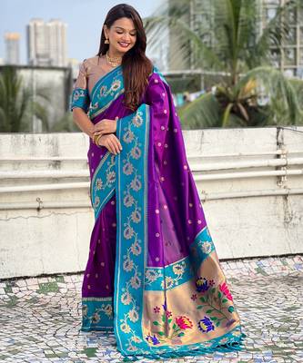 Purple woven lotus meenakari graceful ethnic saree 4