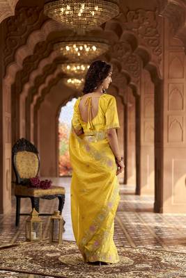 Yellow gold crunchy silk blend multy thread embroidery work rich fancy saree 2