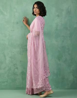 Pink chanda silk blend thread flower embroidery cut work trendy girlie saree 3