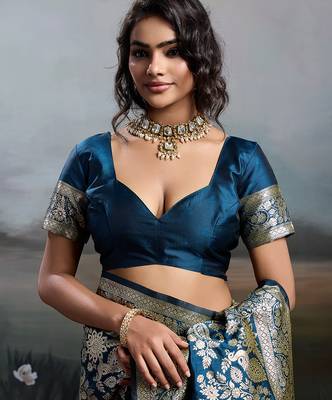 Nevy blue silk blend woven partywear saree 5