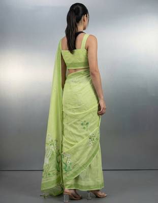 Light green woven floral & peacock motifs work silk blend fabric traditional elegant style 2