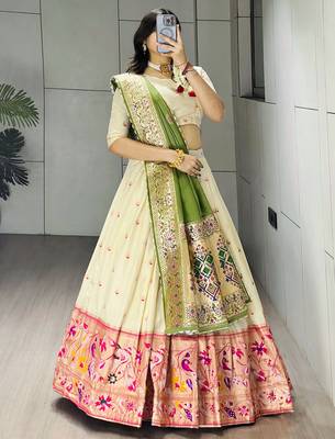 Green Color Zari Weaving Work Paithani Silk Lehenga Choli With Unstitched Blouse 3