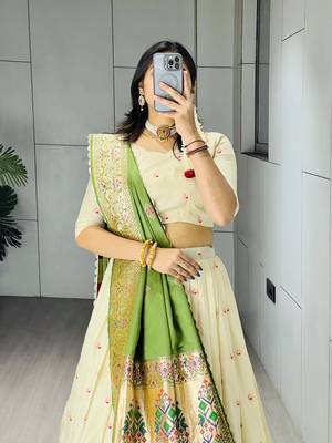Green Color Zari Weaving Work Paithani Silk Lehenga Choli With Unstitched Blouse 4