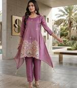 Stylish pink ethnic kurta set with heavy floral embroidery