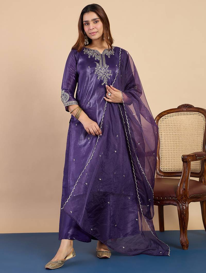 Purple women kurta pant dupatta set