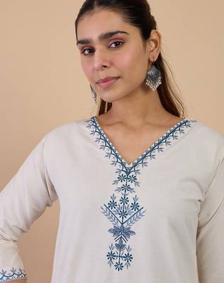 White women khadi cotton kurta pant set 3