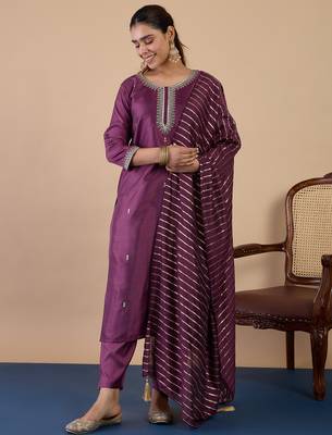 Magenta women kurta pant dupatta set 1