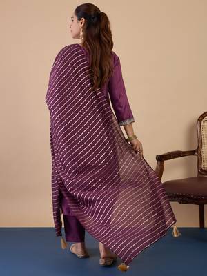 Magenta women kurta pant dupatta set 2