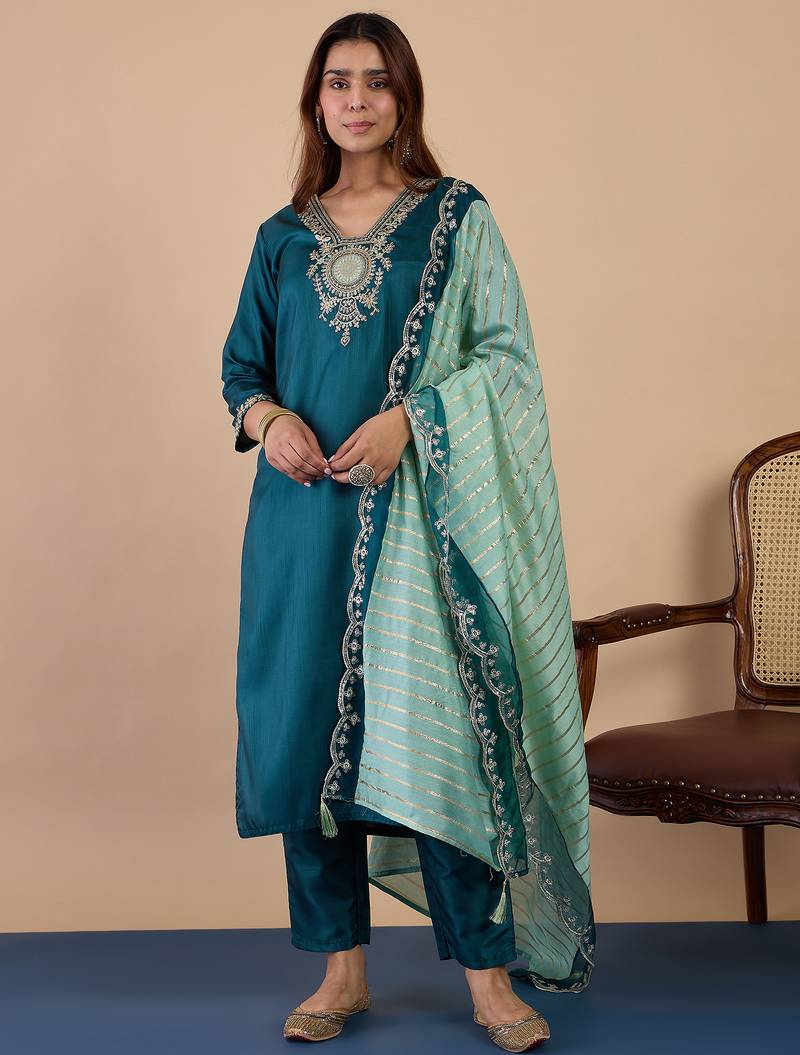 Green women kurta pant dupatta set