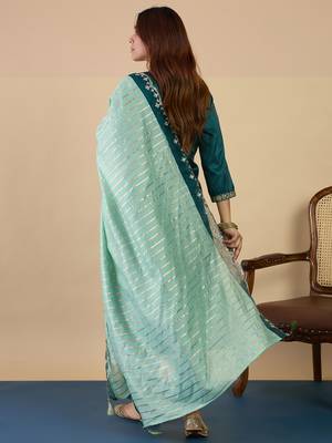 Green women kurta pant dupatta set 2