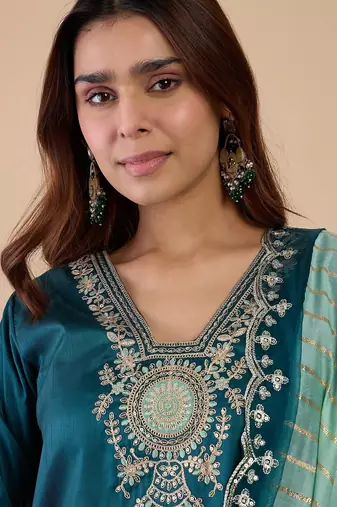 Green women kurta pant dupatta set
