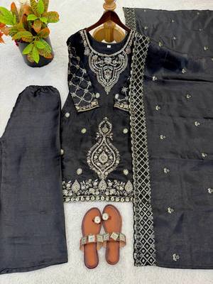 Black color gimmychu silk embroidery work wedding wear salwar suit 4