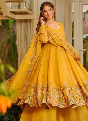 Yellow color crunchy silk fancy wedding wear plazo set 2