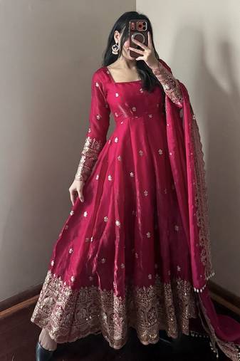 Heavy fendy silk embroidered sequince work wedding kurta set