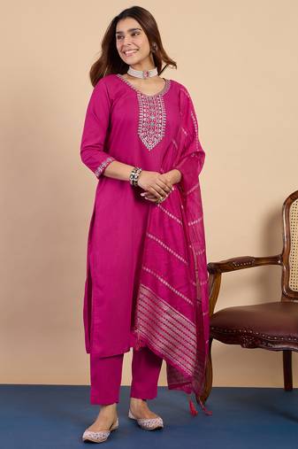 Pink women kurta pant dupatta set